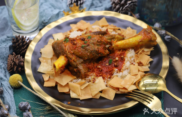 華強北商場（圖片來源：大眾點評@梅夫娜土耳其餐厅）