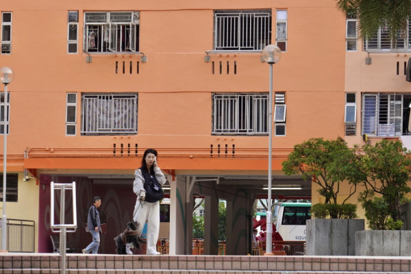 公屋富戶｜近6旬夫婦入息超額將交2.5倍租呻貴 網民批身在福中不知福？