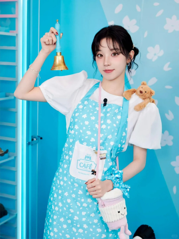 Jellycat咖啡杯手袋意外爆紅成歐遊「防盜神器」！網民法國實測1個隱藏設計成功防扒手 