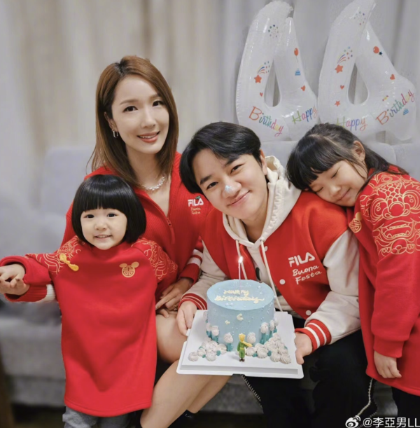 李亞男罕有重提視帝緋聞男友舊情真相!王祖藍驚爆兩人曾分手三年︰高攀不起