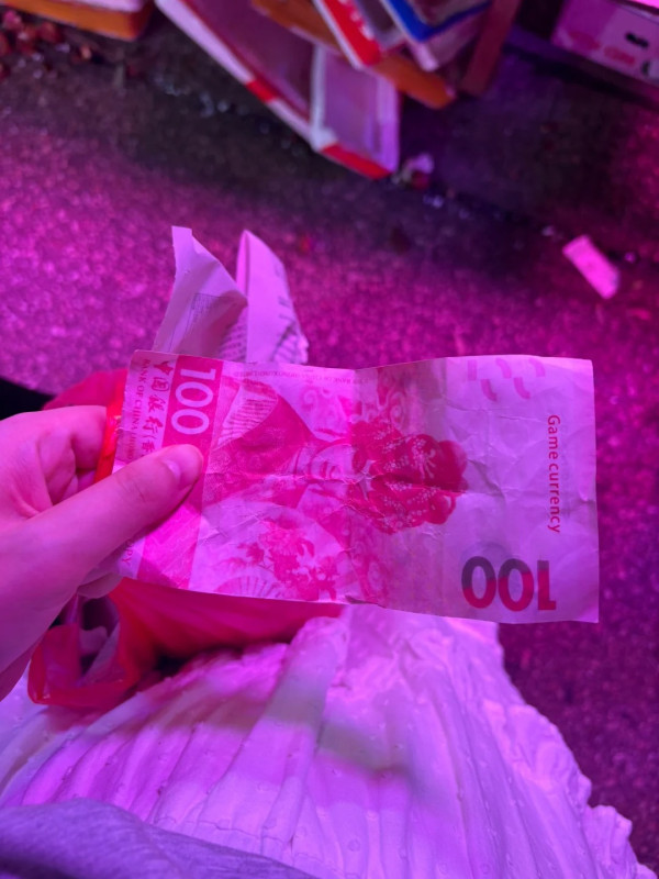 旺角買生果收100元假鈔！內地女折返報警2原因棄追究網民：血的教訓
