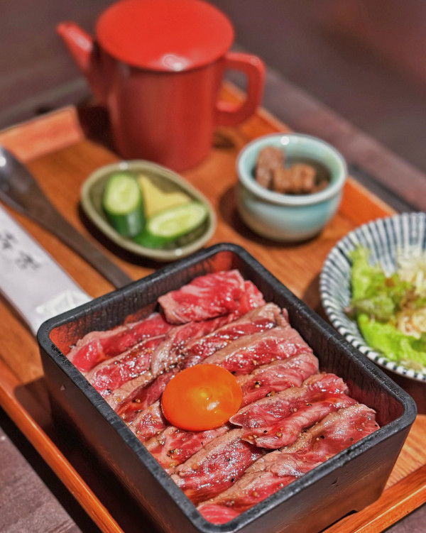 大阪心齋橋最新美食清單 | 必食人氣8選！A5和牛/蟹宴/拉麵 