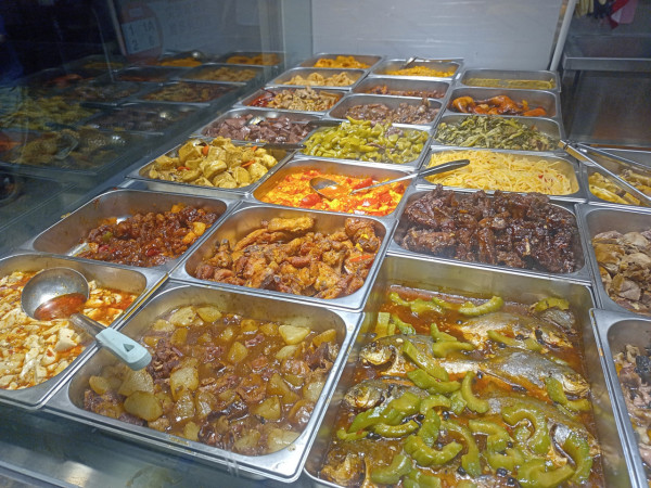 灣仔老闆娘家常飯推$8麻婆豆腐飯 網民：有頂爛市效果／平過買白飯！