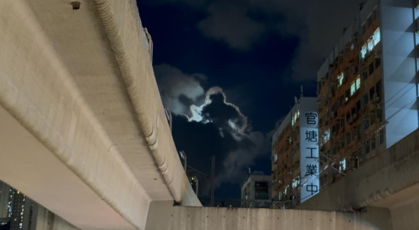 罕見奇景！本港天空現「孫悟空」騎筋斗雲異象網民：以為係AI