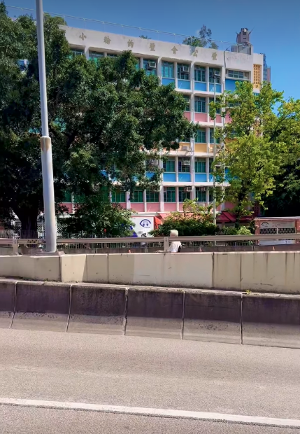 車cam直擊｜陰森停車場疑遇上吊事件 車主急急駛回地面 網民熱議：好明顯有人XX