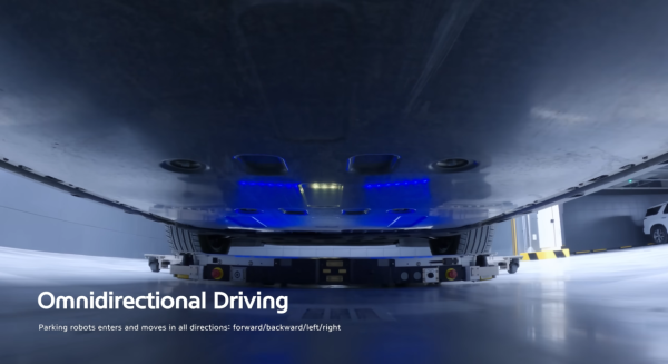 新牌車手救星！韓國研發自動幫你泊車機器人  解放雙手最快30秒完成 