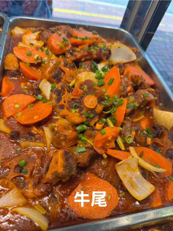 圖片來源：Facebook群組「香港兩餸飯關注組」