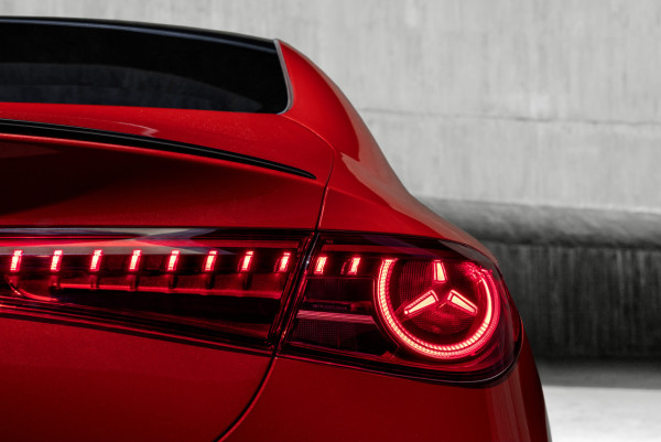 平治全新純電動 CLA 香港接受預訂 重新定義電動車駕馭體驗