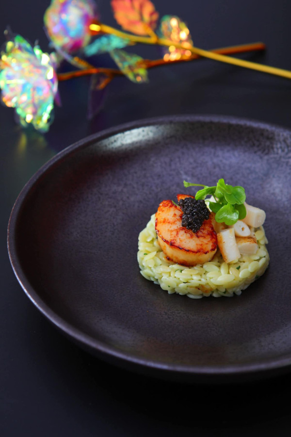 尖沙咀The ONE美食餐廳推介  半自助放題／創意點心／打卡維港夜景