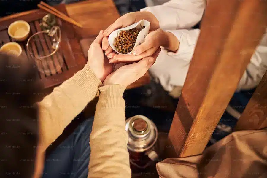 網紅中醫診所藥價離地 同款藥淘寶僅售$20？圖片來源：Unsplash／示意圖