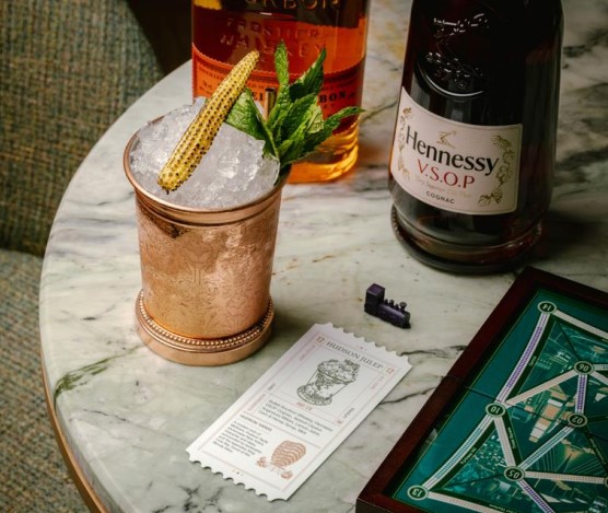 灣仔瑞吉酒店推出香港與紐約雙城主題雞尾酒   桂花烏龍／雪糕紅莓／紅豆糯米糍／鐵路任務桌遊