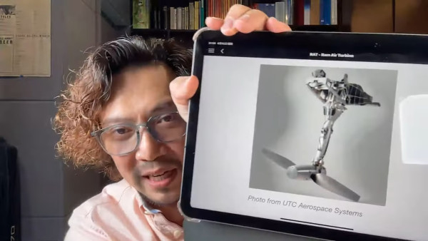 資深 787 機長分析印度航空空難 一關鍵細節說明事故最大可能成因