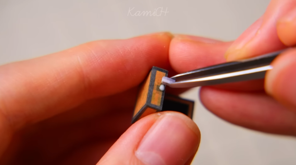 日本創作者用紙和磁鐵打造現實版Minecraft 自由組裝神還原方塊世界!