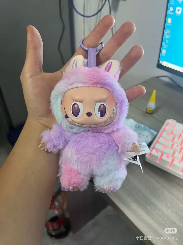 Labubu正版炒價衝破百萬！山寨版定價竟比原版貴 識發光唱歌仲有O洲限定版？