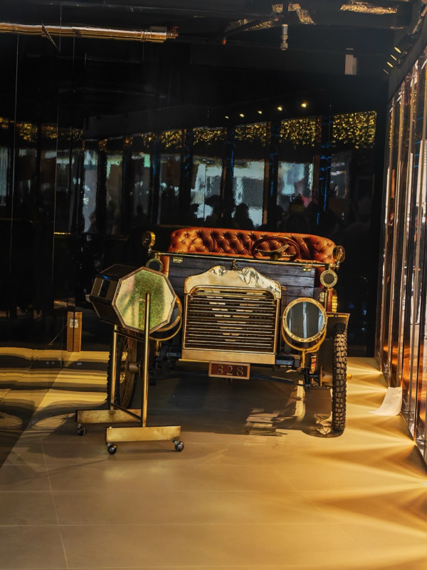 大富豪直擊｜大富豪BBG原址開業 邀請蒼井空剪綵 佔地5萬呎設元宇宙虛擬店大玩會員制線上交友娛樂