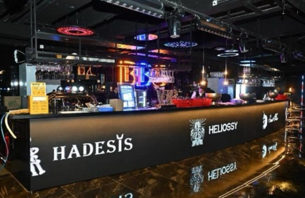 大富豪BBG｜霓虹燈下的黃金歲月 解構尖東大富豪夜總會的崛起與時代印記