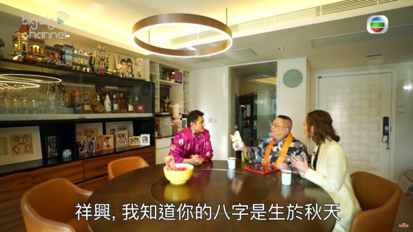 黃長興離巢2年轉行直播賣牛扒轉戰飲食業！一家五口住2千呎豪宅內貌公開