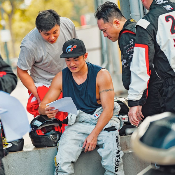 前香港先生北上搵食慘過留TVB ！自揭苦況被彈鐘消失：第一個鐘就斬你！