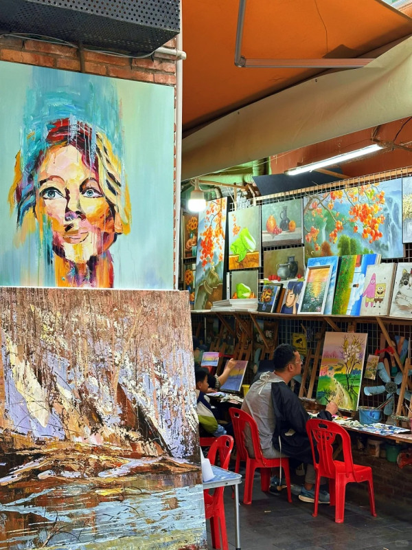 大芬油畫村油畫體驗（圖片來源：小紅書＠尼可和小劉）