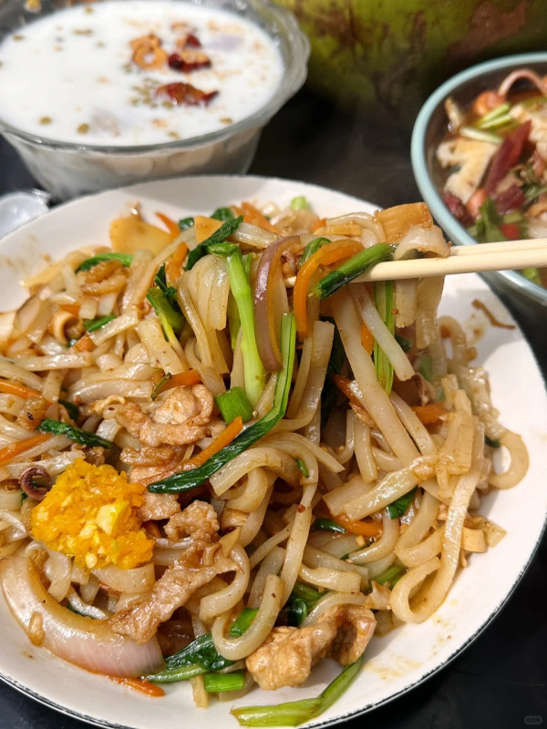 霞姐特色小吃（圖片來源：小紅書＠知食飽）