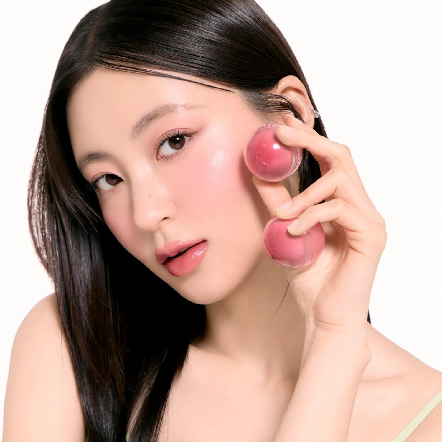 rom&nd Juicy Roll Cheek 水光潤澤腮紅球