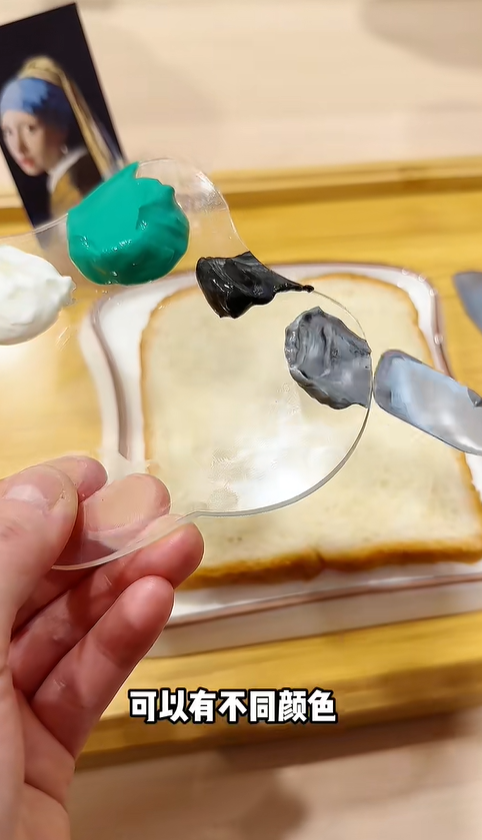 誰畫了我的吐司（圖片來源：小紅書＠誰畫了我的吐司）