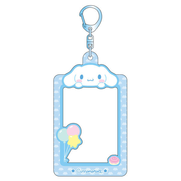 Sanrio 閃卡吊飾（4 款）（$69／件）。