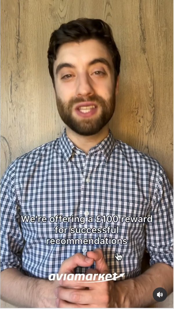 英國企業豪擲時薪900港元徵「貓管家」照顧CEO愛寵！專責陪玩/梳毛/餵食/購物 