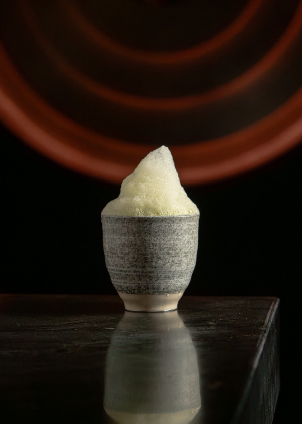 中環新開亞洲風味雞尾酒館     芒果糯米飯／韓式辣醬／四川花椒／抹茶泡沫／現場音樂表演