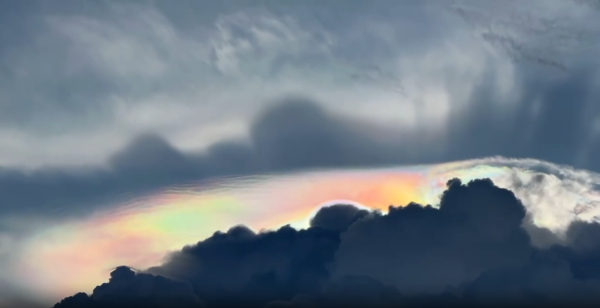 馬來西亞雲頂驚現七彩光芒猶如「液體彩虹」！夢幻現象靠兩個大條件配合才形成？ 