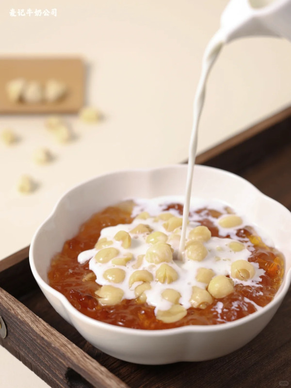 麥記牛奶公司（圖片來源：小紅書＠麥記牛奶MAKKEE）