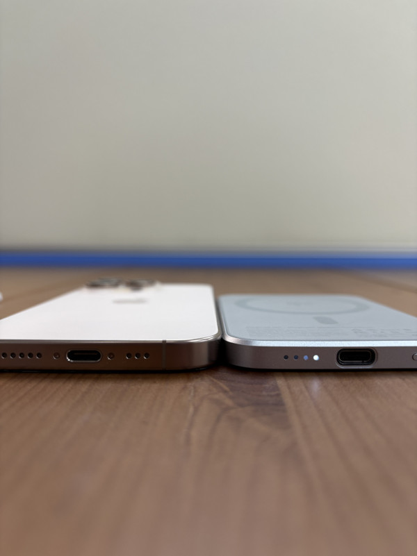 多功能充電寶｜實測 SAVEWO MagCell 系列 集無線充電/照鏡/支架於一身