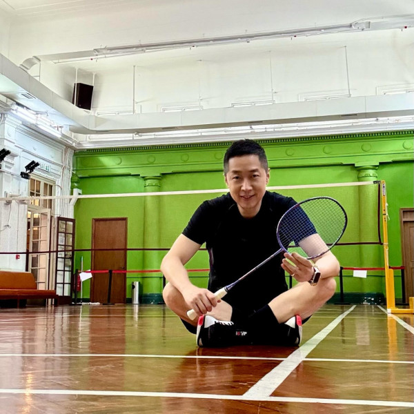53歲前TVB一線男星升任新城行政總裁 離巢後轉型傳播管理高薪厚職
