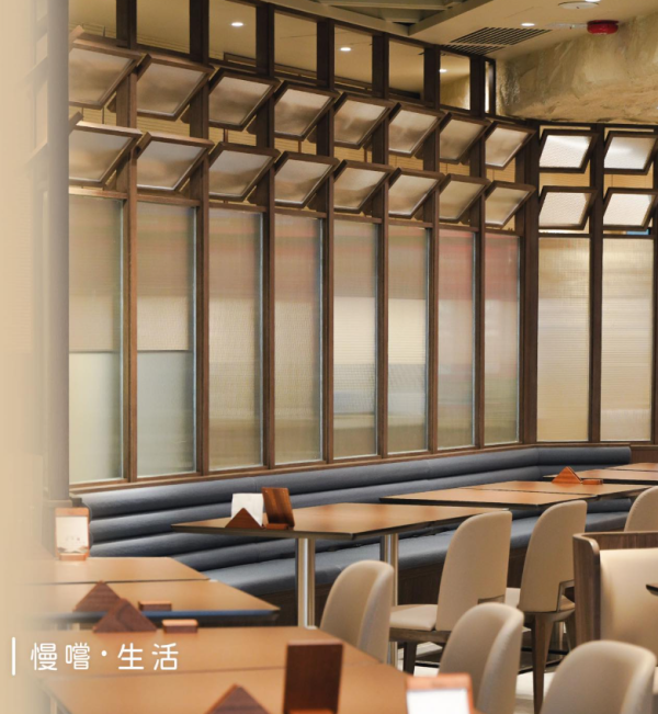 將軍澳東港城美食餐廳推介  飛船主題燒肉超值牛五花套餐、重量級港式拉麵