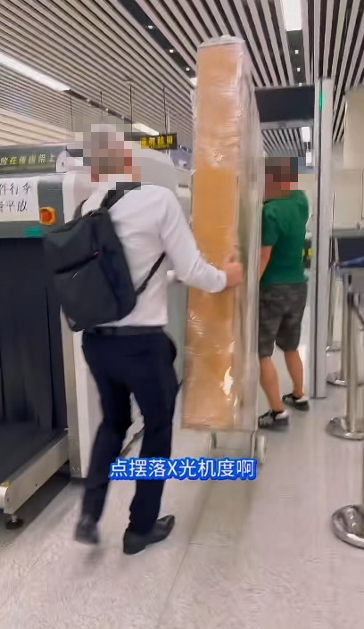 港人淘寶65吋大電視北上退貨過關點過X光機？網民：睇見都辛苦