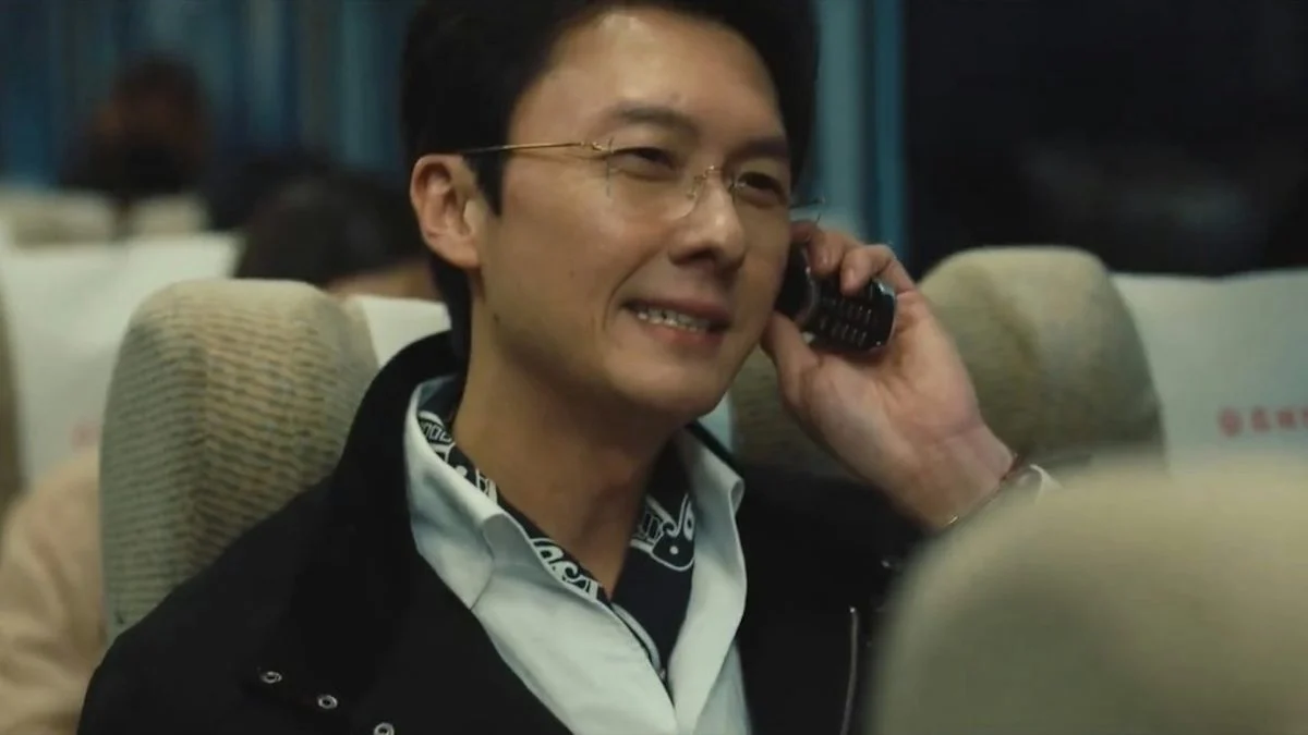 渣男面相|12大特徵拆解!桃花眼易偷食、唇薄最無情?眼尾多紋隨時係「時間管理大師」