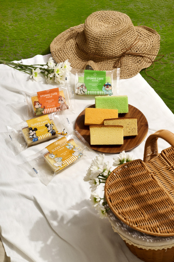 美心西餅全新推「米奇與好友去野餐系列 」$9即嘆 煙肉雞肉沙律飛碟/吞拿魚飛碟 /香蕉蛋糕/蜂蜜蛋糕