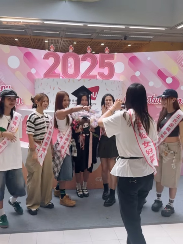 Candy王家晴出道3年半工讀大學畢業 COLLAR全員到齊祝賀場面震撼