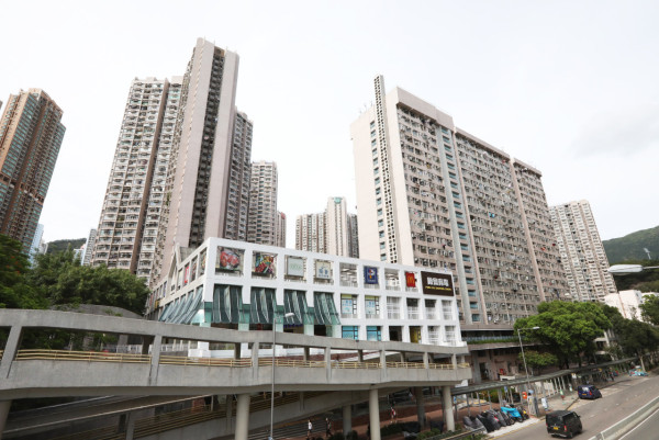 港人列香港十大公屋，圖片來源︰HKET圖片庫。