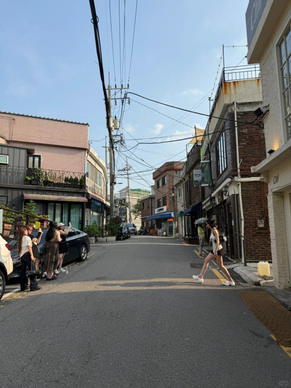 內地客韓國餐廳見一字呻被歧視 指其他菜沒這句子 網民笑到喊：讀書犯法嗎 