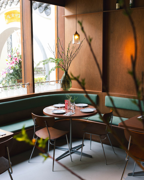 淺水灣隱世Fusion打卡餐廳Gróa 蟹肉味噌蒜香意粉／辣油烤雞肉扁包／寵物友善