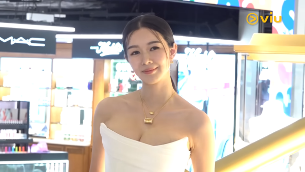 麥明詩產後身材豐滿升D Cup極澎湃「圈套論」正面交鋒巧用3個字贈裕美？