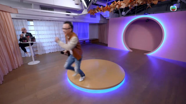 女神配對計劃｜梁敏巧三角約會突然臨時換人 63歲億萬富翁Andy哥「復活」取代呢一位
