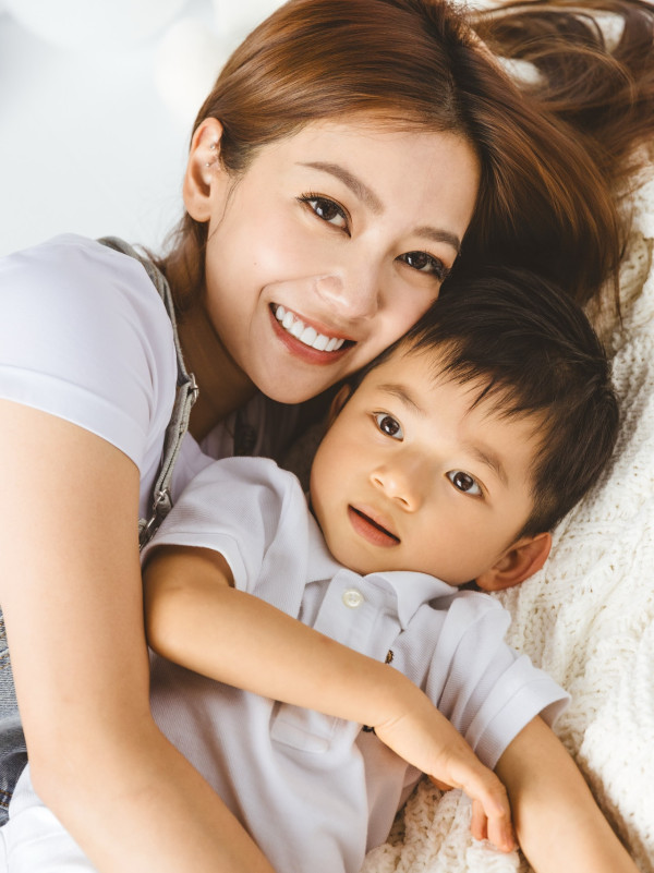 何雁詩罕有回應黑心負評仔仔患病係「報應」 重提被指做第三者：唔係同一個Level