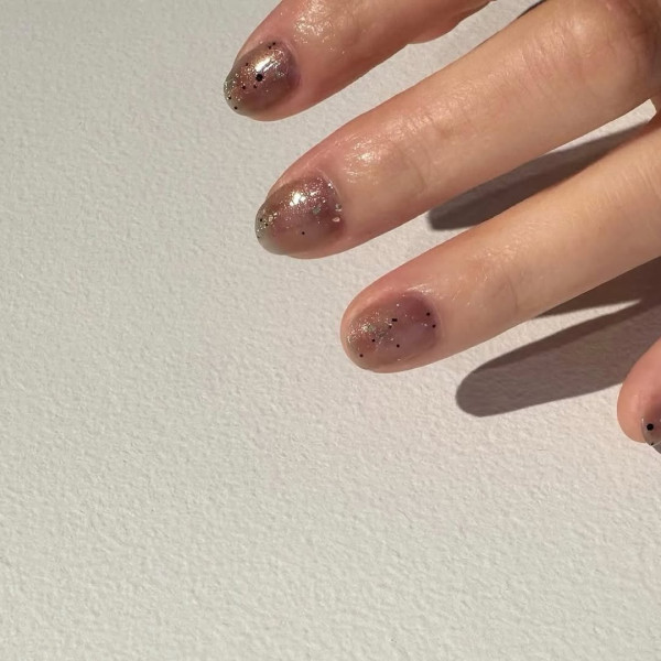  東京美甲推薦｜10.uka (ウカ)