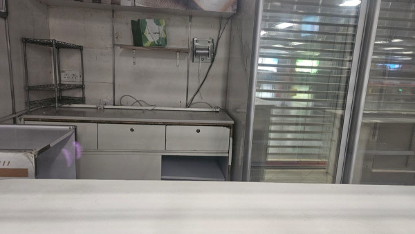 大班麵包西餅即日起全線結業！分店貼告示 指受難以預計衝擊
