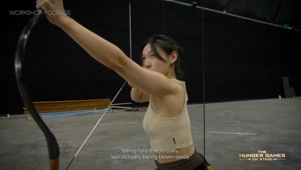 《飢餓遊戲》舞台劇10月倫敦首度上演!增電影消失內容/重現高難度特技+逃生場面