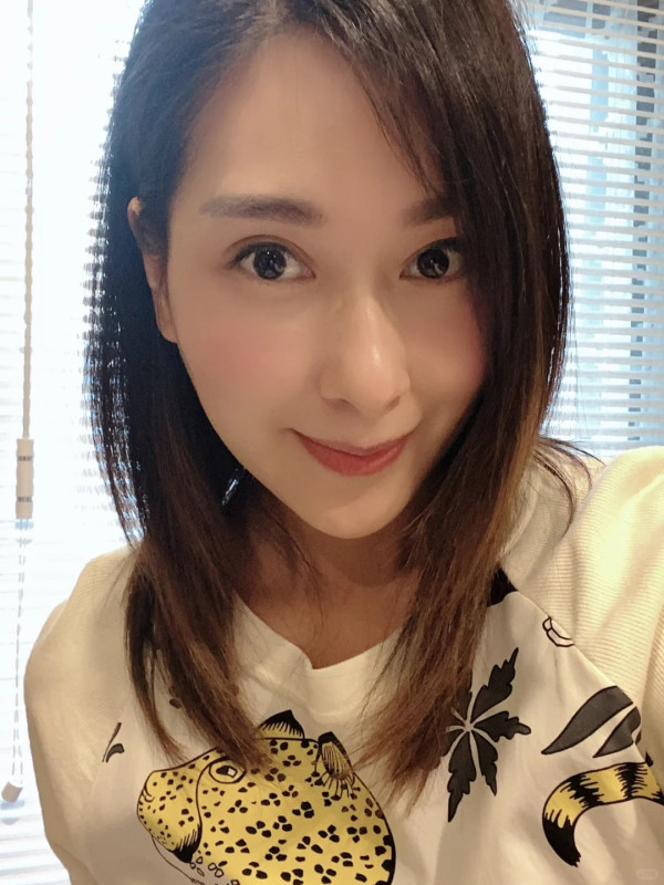 52歲楊恭如激罕露面短髮近照曝光！最美亞姐驚變大媽：根本認不出來！
