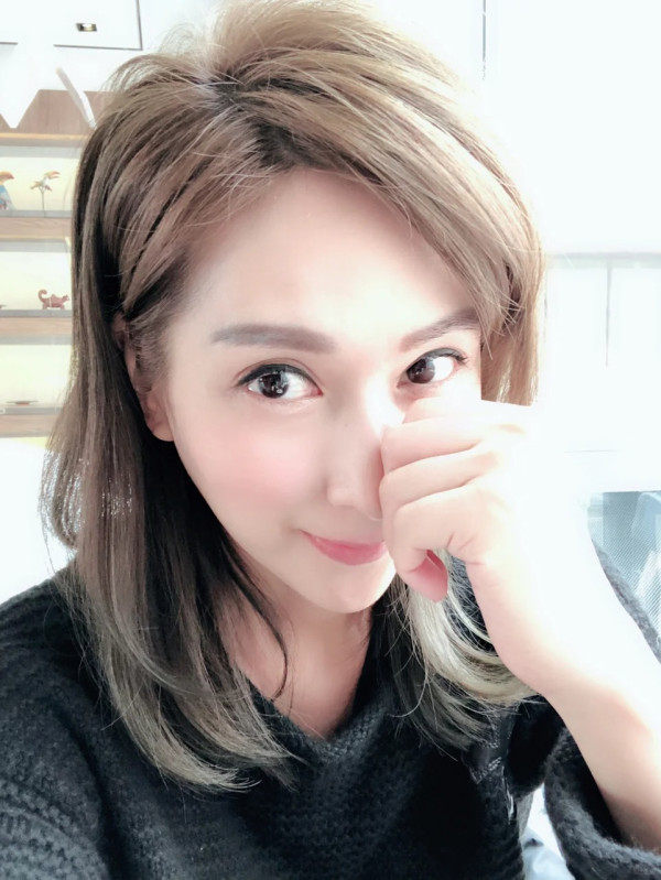 52歲楊恭如激罕露面短髮近照曝光！最美亞姐驚變大媽：根本認不出來！