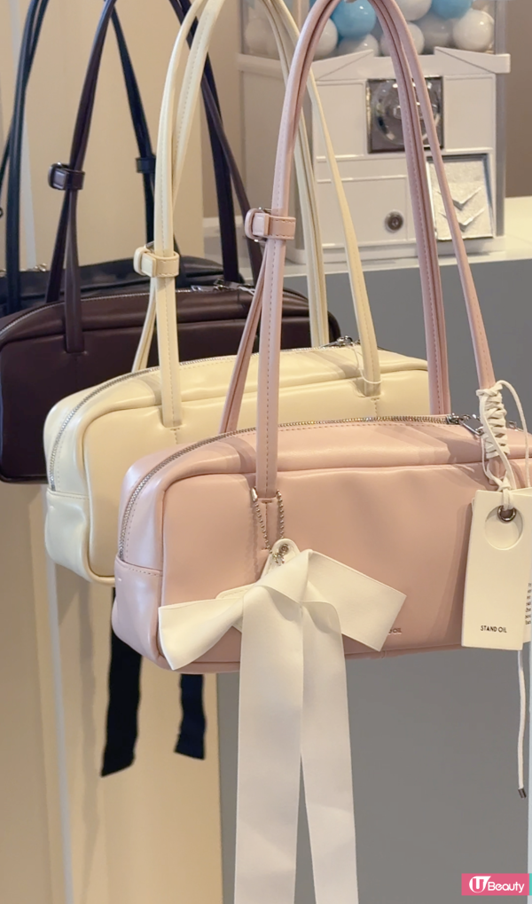 More Baguette Bag/Baby pink HKD848